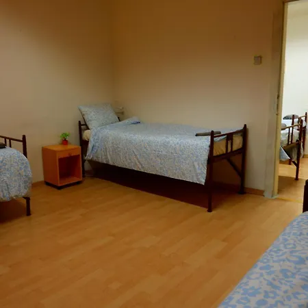 Hostel Turgenevova - Olomoucka A Parkovani
