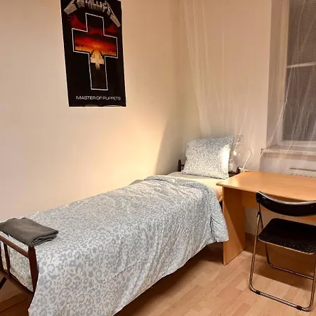 Ostello Turgenevova - Olomoucka A Parkovani